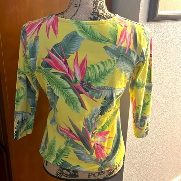 Caribbean Joe so soft & Comfy Island Supply Co - Top EUC - Picture 3 of 4
